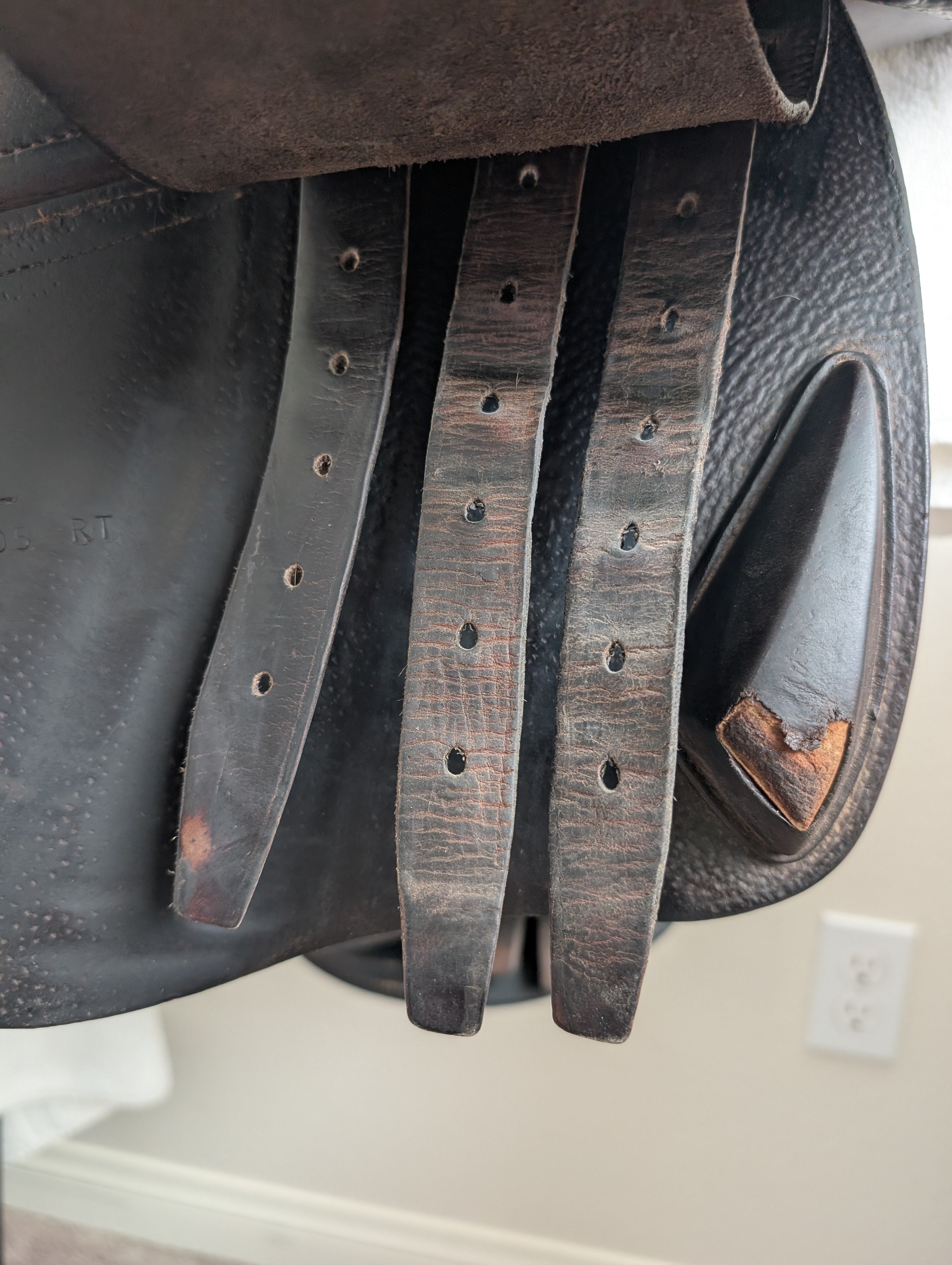 Saddle - 17" CWD