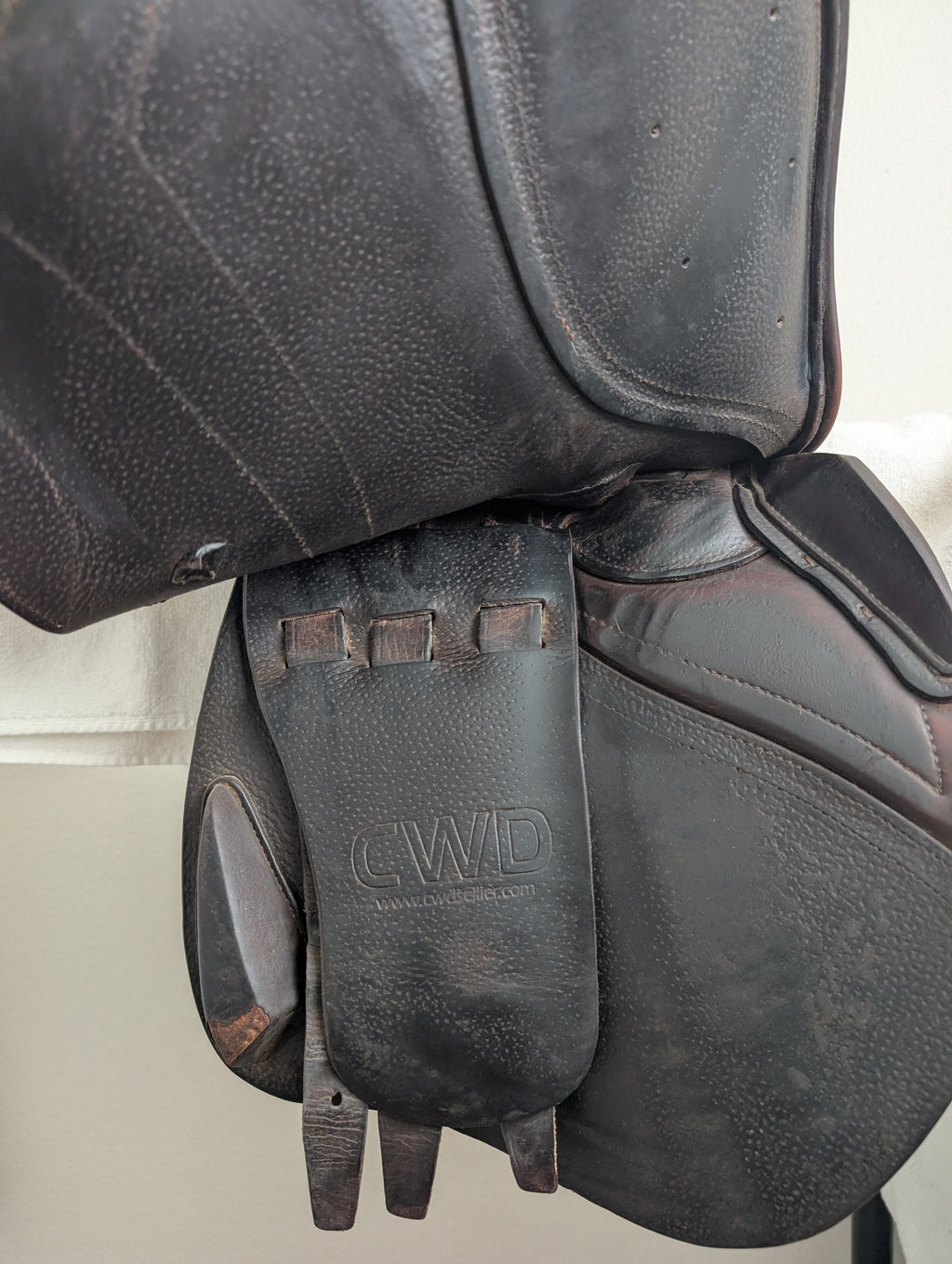 Saddle - 17" CWD